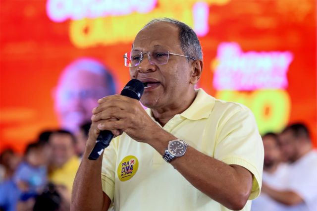 Foto: Marinaldo durante convenção do PSB em Campina Grande/Divulgação